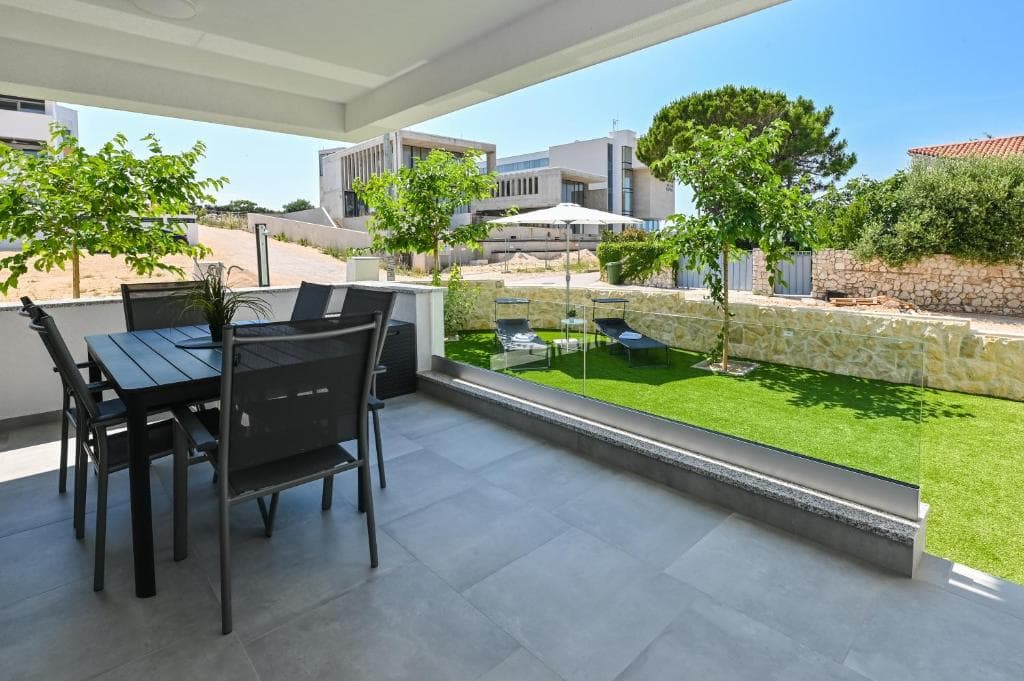 Apartamento Olive Garden 4 EG en Novalja