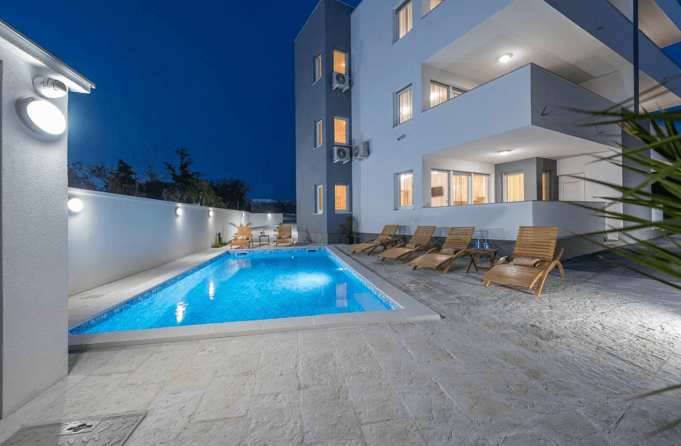 Villa Mel-Mari 6 Apartamento con piscina en Novalja